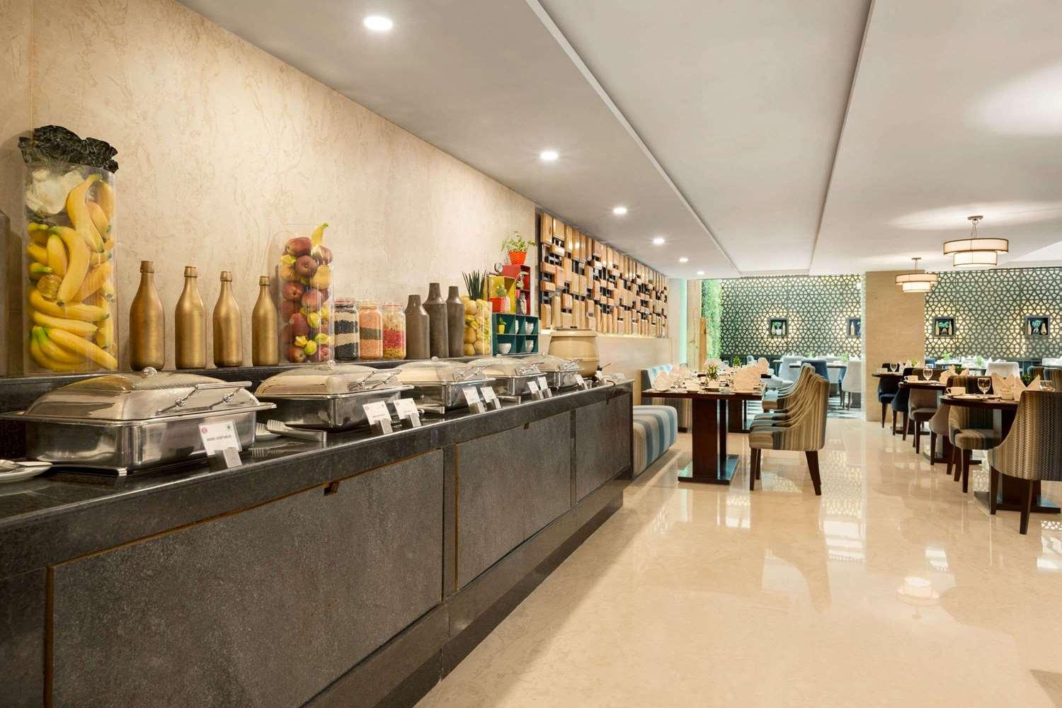 Ramada By Wyndham Dehradun Chakrata Road Hotel Ngoại thất bức ảnh