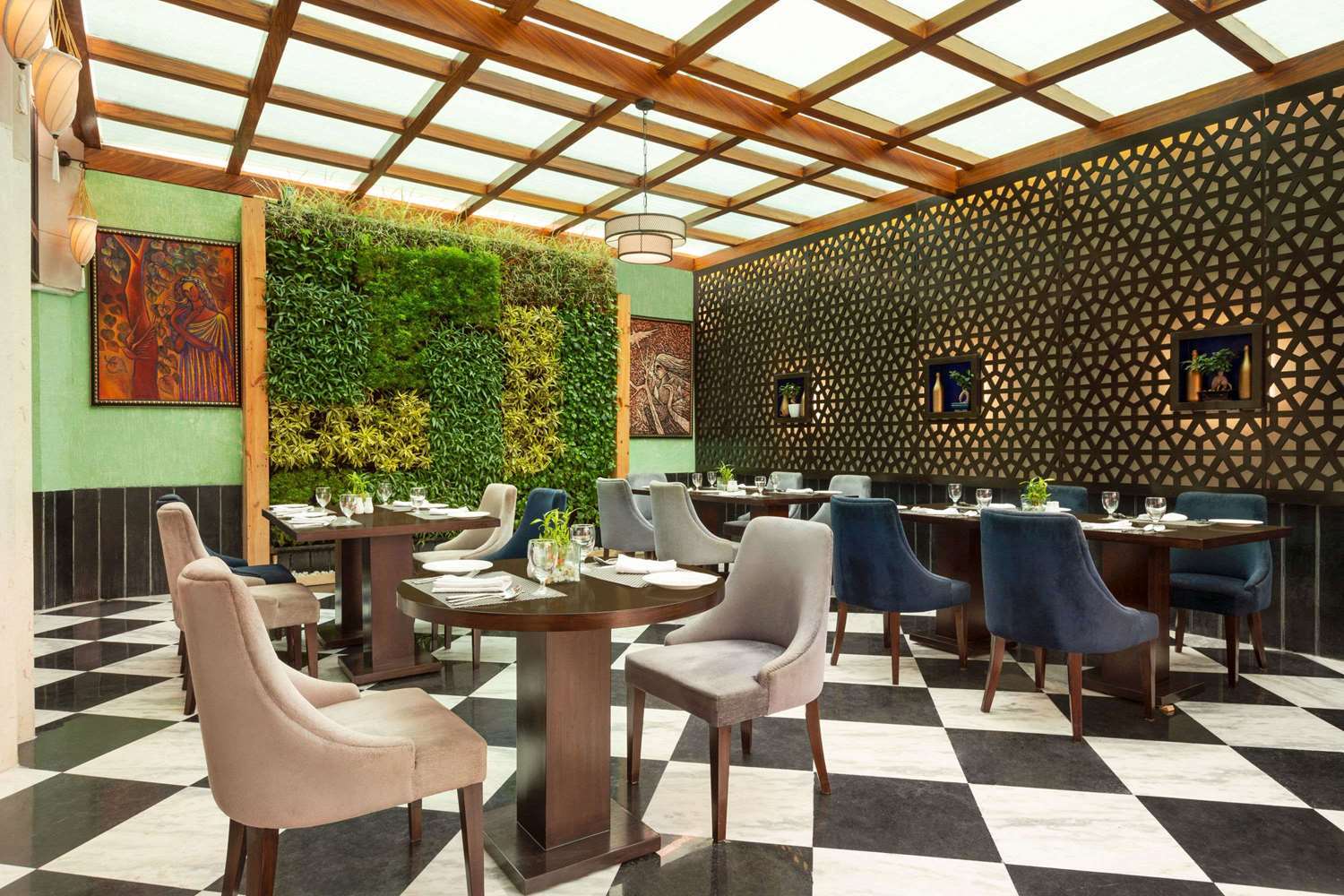 Ramada By Wyndham Dehradun Chakrata Road Hotel Ngoại thất bức ảnh